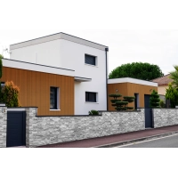 Lamella facade cladding, wood imitation, GOLDEN OAK, 260 x 18 x 0.3 cm (0.47 m²)