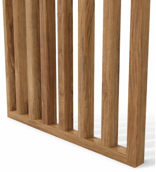 Lesena predelna stena, pripravljena za montažo, temni hrast