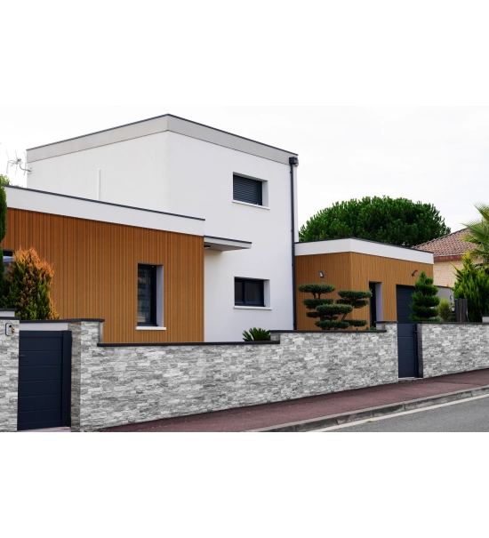 Lamelna fasadna obloga, imitacija lesa, ZLATI HRAST, 260 x 18 x 0,3 cm (0,47 m²)