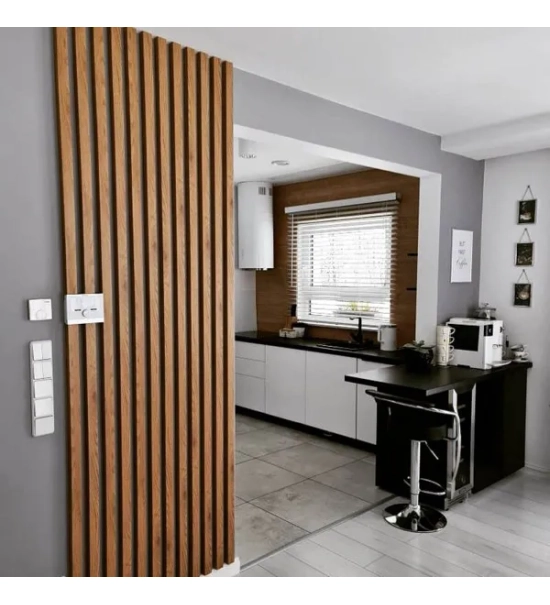 3D dekorativne lamele HRAST WOTAN, lesene letvice za stena ali strop (28x37 mm)