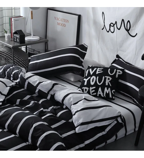 Posteljnina 160x200, 4 delna, črna z belimi črtami